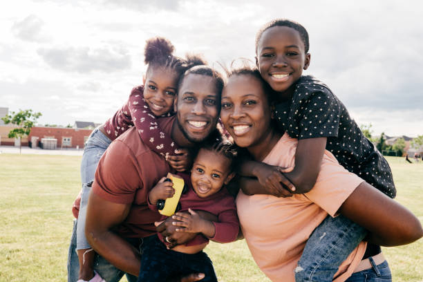 Família feliz desfrutando de momentos especiais